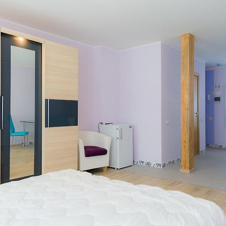 Ecolive Aparthotel Riga Eksteriør billede